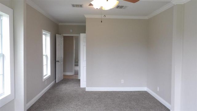 913 W Burton Street, Sulphur, LA 70663