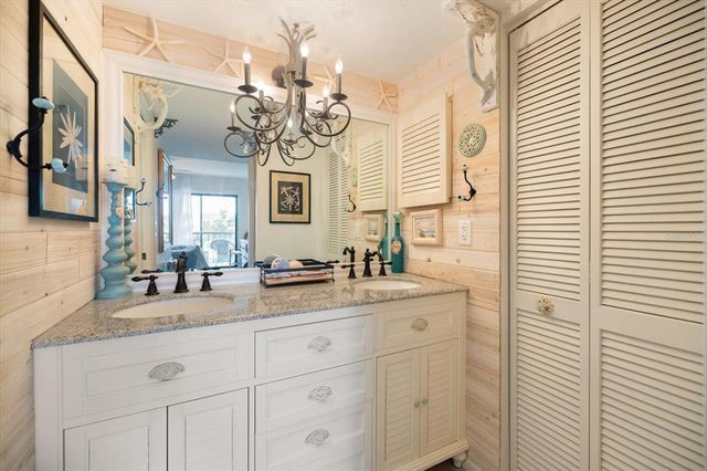 1176 BIRD BAY WAY 207, Venice, FL 34285