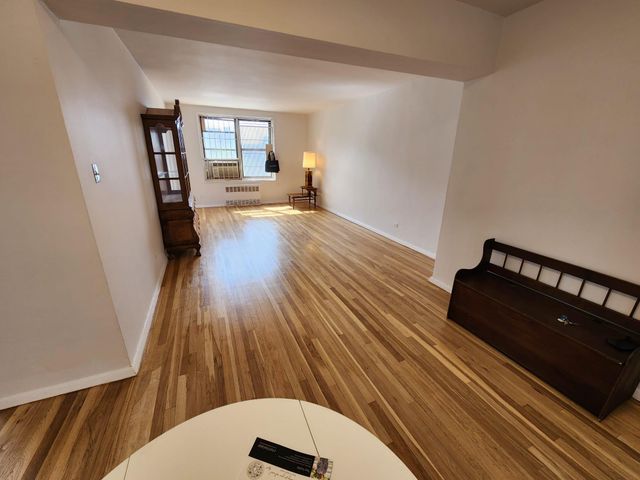 2550 Independence Avenue 7L, Bronx, NY 10463