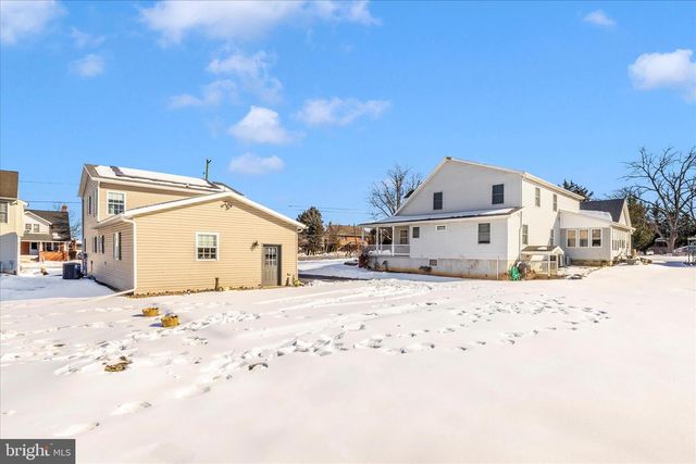 19327 LONGMEADOW RD, Hagerstown, MD 21742