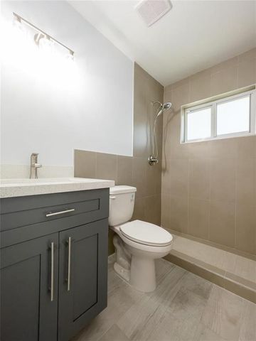 831 SW 7TH Street, Pompano Beach, FL 33060