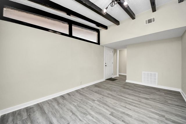 2626 Knotty Oaks Trail, Houston, TX 77045