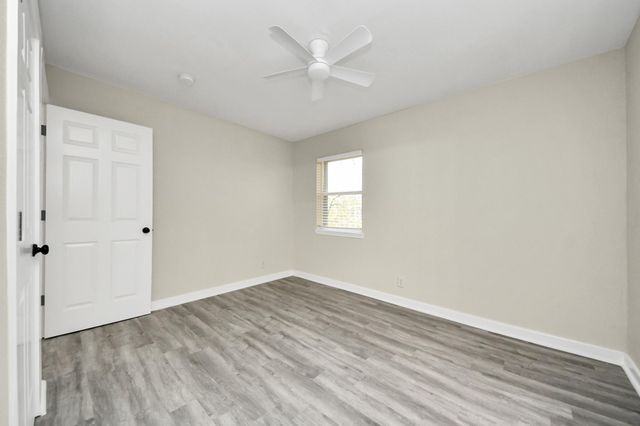 2626 Knotty Oaks Trail, Houston, TX 77045