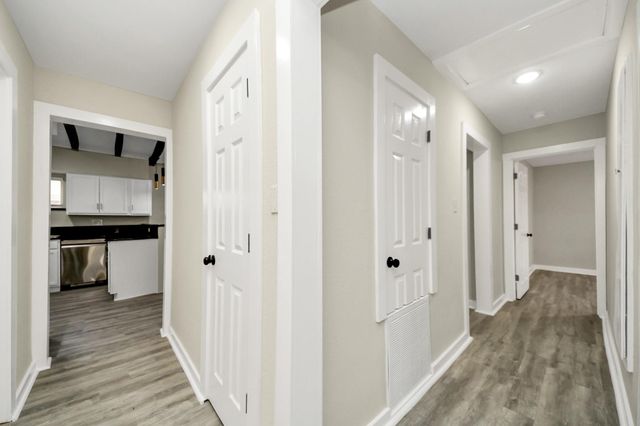 2626 Knotty Oaks Trail, Houston, TX 77045