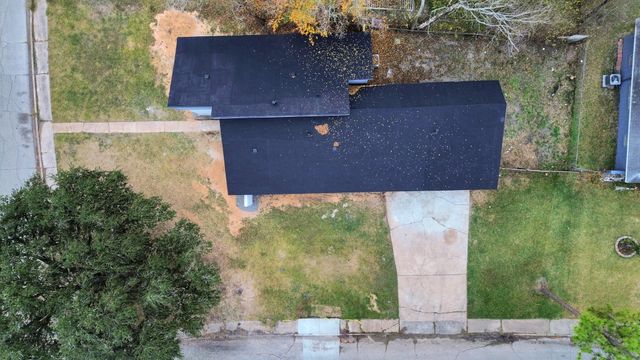 2626 Knotty Oaks Trail, Houston, TX 77045