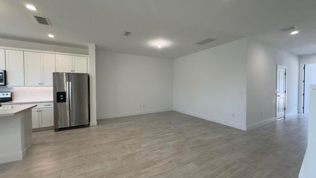 621 Parsons Way, Deerfield Beach, FL 33442