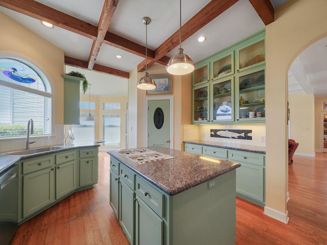 12130 E Sagittarius Drive E, Willis, TX 77318