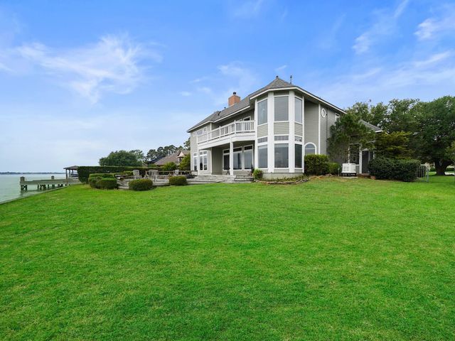 12130 E Sagittarius Drive E, Willis, TX 77318
