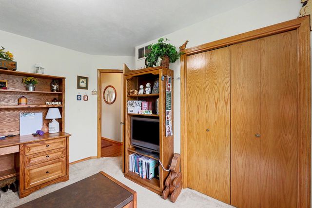 2545 S Denene St, Wichita, KS 67215