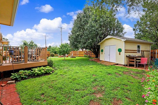 2545 S Denene St, Wichita, KS 67215