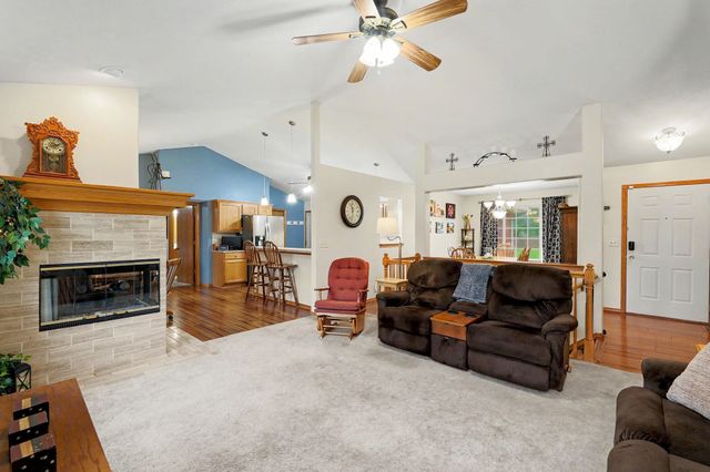 2545 S Denene St, Wichita, KS 67215