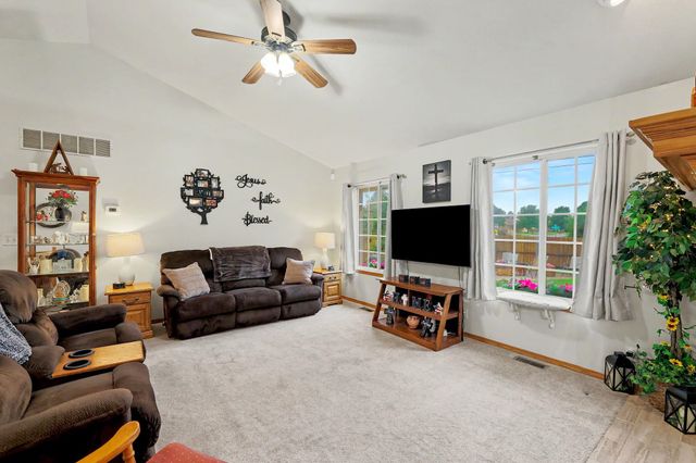 2545 S Denene St, Wichita, KS 67215