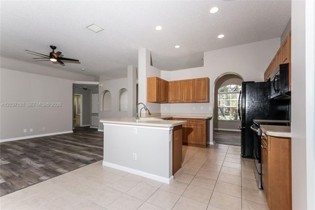 3366 SW Perrine St, Port St. Lucie, FL 34953