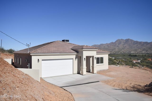 460 Calle Cipres, Rio Rico, AZ 85648