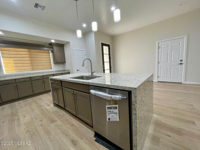 460 Calle Cipres, Rio Rico, AZ 85648