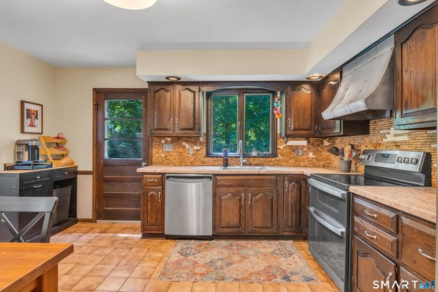 675 Durham Road, Guilford, CT 06437