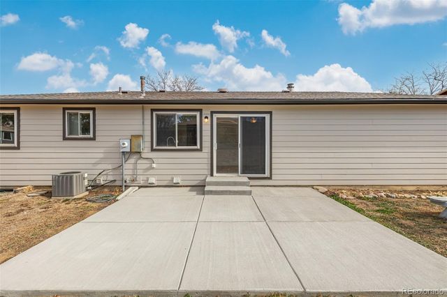 15140 E Columbia Drive, Aurora, CO 80014