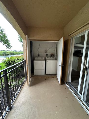 11730 SW 2nd Street 12108, Pembroke Pines, FL 33025