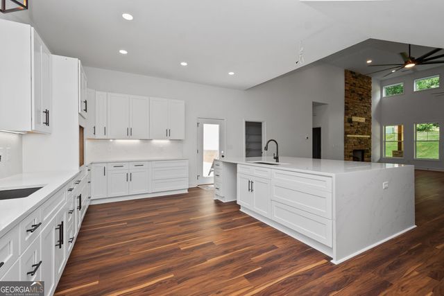 1000 Foxcroft Drive, Lagrange, GA 30240