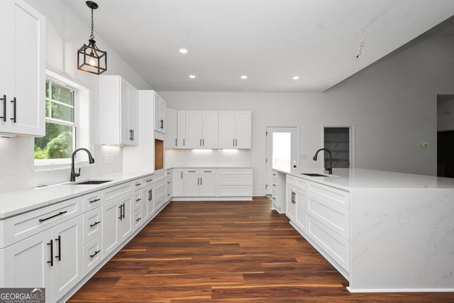 1000 Foxcroft Drive, Lagrange, GA 30240