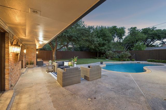 7818 Chattington Drive, Dallas, TX 75248