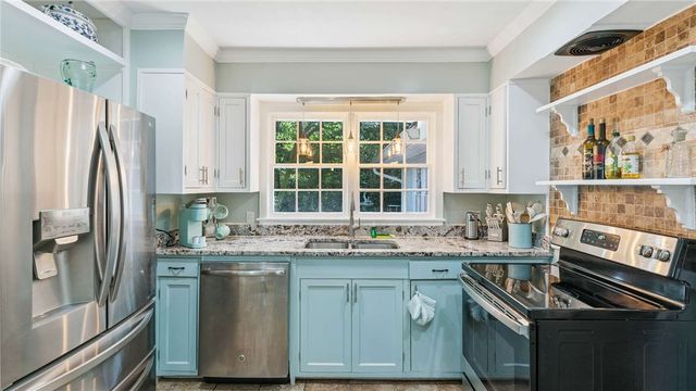 620 Demere Way, St Simons Island, GA 31522