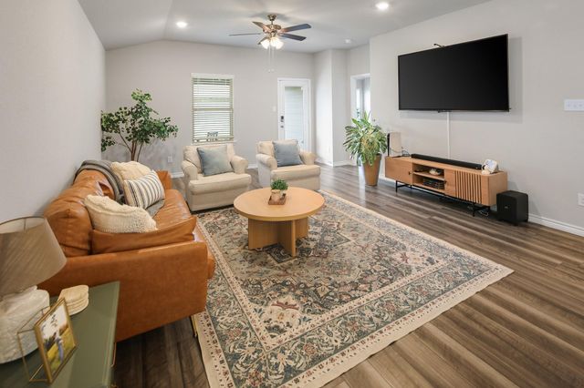 1125 Kennesaw Drive, College Station, TX 77845