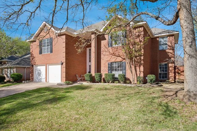 6016 Red Fern Drive, Arlington, TX 76001