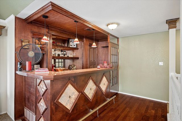 6016 Red Fern Drive, Arlington, TX 76001