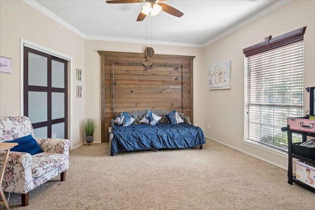 6016 Red Fern Drive, Arlington, TX 76001