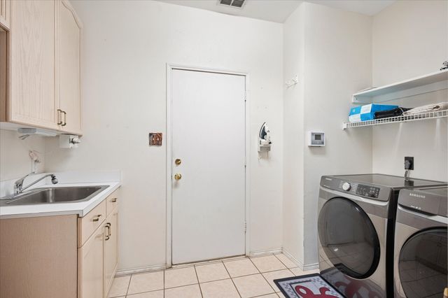 6016 Red Fern Drive, Arlington, TX 76001