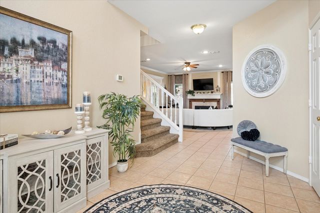 6016 Red Fern Drive, Arlington, TX 76001