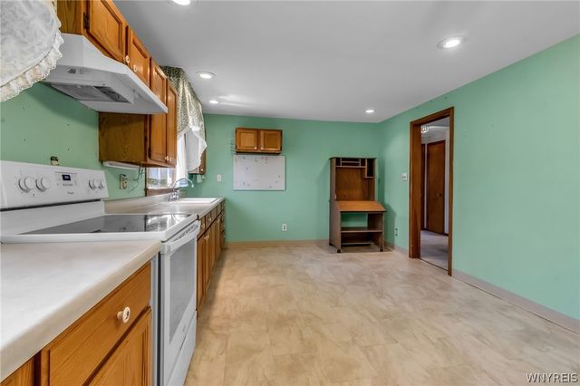 61 Alden Avenue, Buffalo, NY 14216