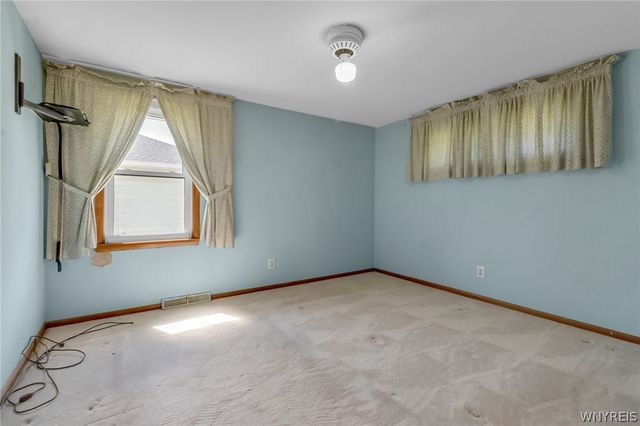 61 Alden Avenue, Buffalo, NY 14216