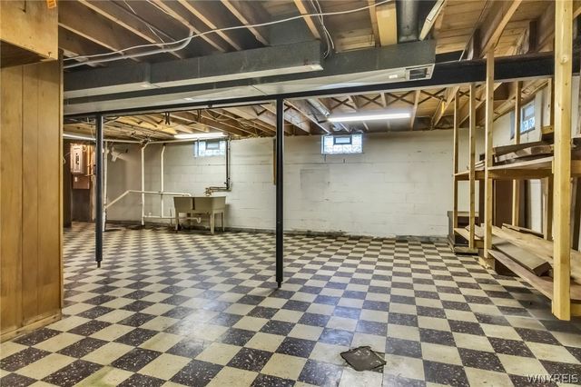61 Alden Avenue, Buffalo, NY 14216