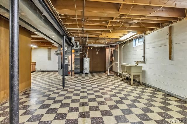 61 Alden Avenue, Buffalo, NY 14216
