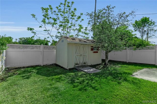 61 Alden Avenue, Buffalo, NY 14216