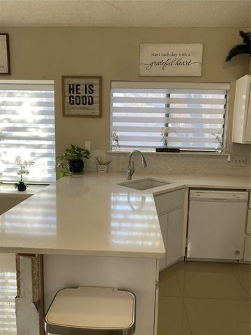 710 Cresent Drive, Desoto, TX 75115