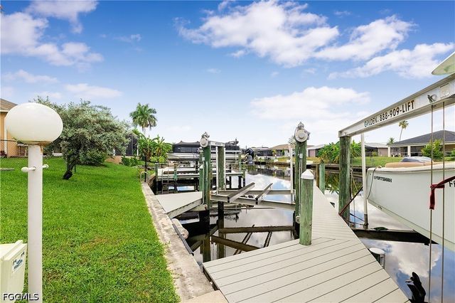 103 SW 39th ST 101, Cape Coral, FL 33914