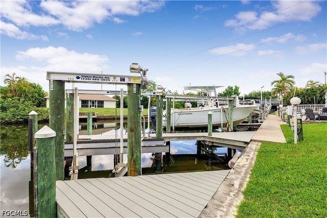 103 SW 39th ST 101, Cape Coral, FL 33914