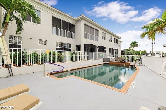 103 SW 39th ST 101, Cape Coral, FL 33914