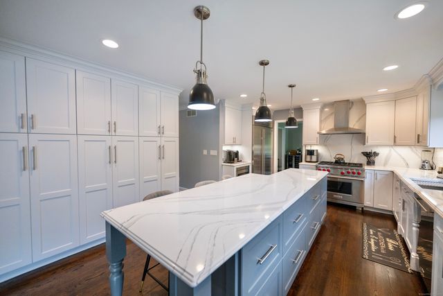 10 Aspetuck Lane, Oxford, CT 06478