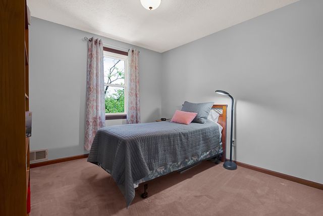 4204 Summervale Ct, Murrysville, PA 15668