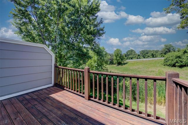 12069 Autumn Lakes Drive, Maryland Heights, MO 63043