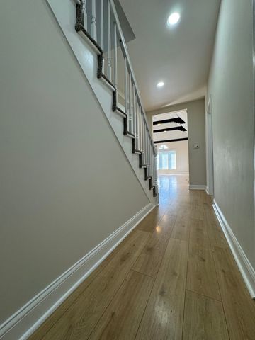 395 Surrey Lane, Crete, IL 60417