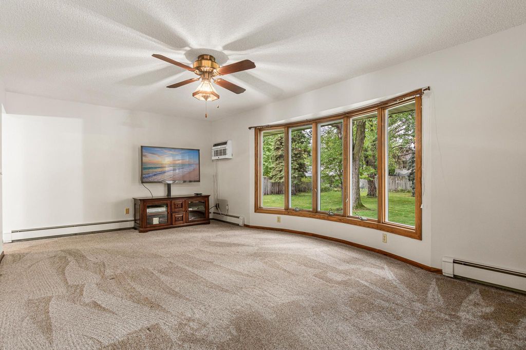 8940 Xylite Street NE, Blaine, MN 55449 — photo 4