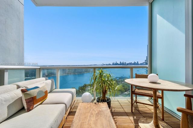 100 S Pointe Dr 2003, Miami Beach, FL 33139