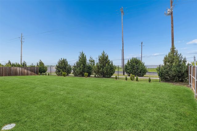 2513 Loudon Street W, Rockwall, TX 75032