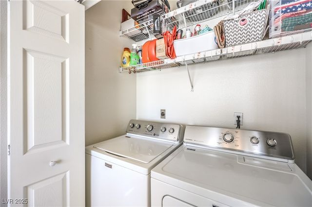 508 Indian Princess Drive 202, Las Vegas, NV 89145