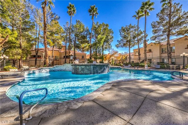 508 Indian Princess Drive 202, Las Vegas, NV 89145